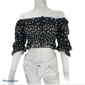 $10 SALE Whyte Valentine Smocked Crop Top Size 4 (US)